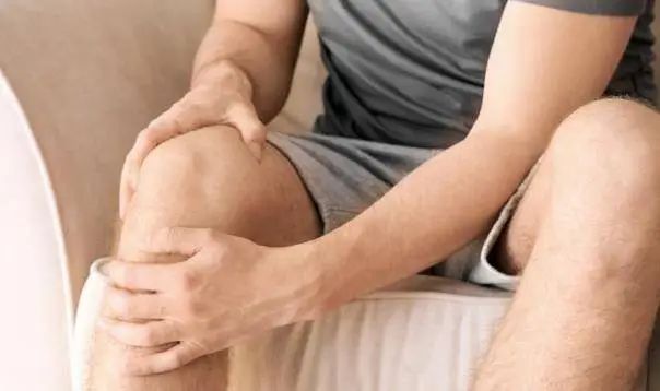 Moxibustion to Prevent the Three Evils: Achieve Clarity and Vitality with These Practices
