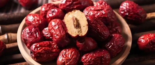 New Hope for Parkinson's Patients? Unveiling TCM Dietary Therapy: Daily Consumption of Red Dates Shows Improvement in Tremors and Rigidity!