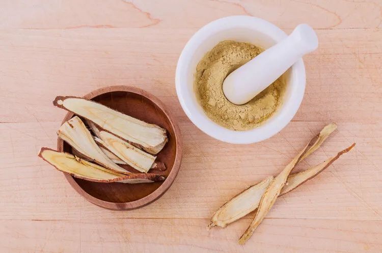 Blood Stasis as the Root of All Illness: Five Blood-Invigorating Formulas by Ren Wang Qing