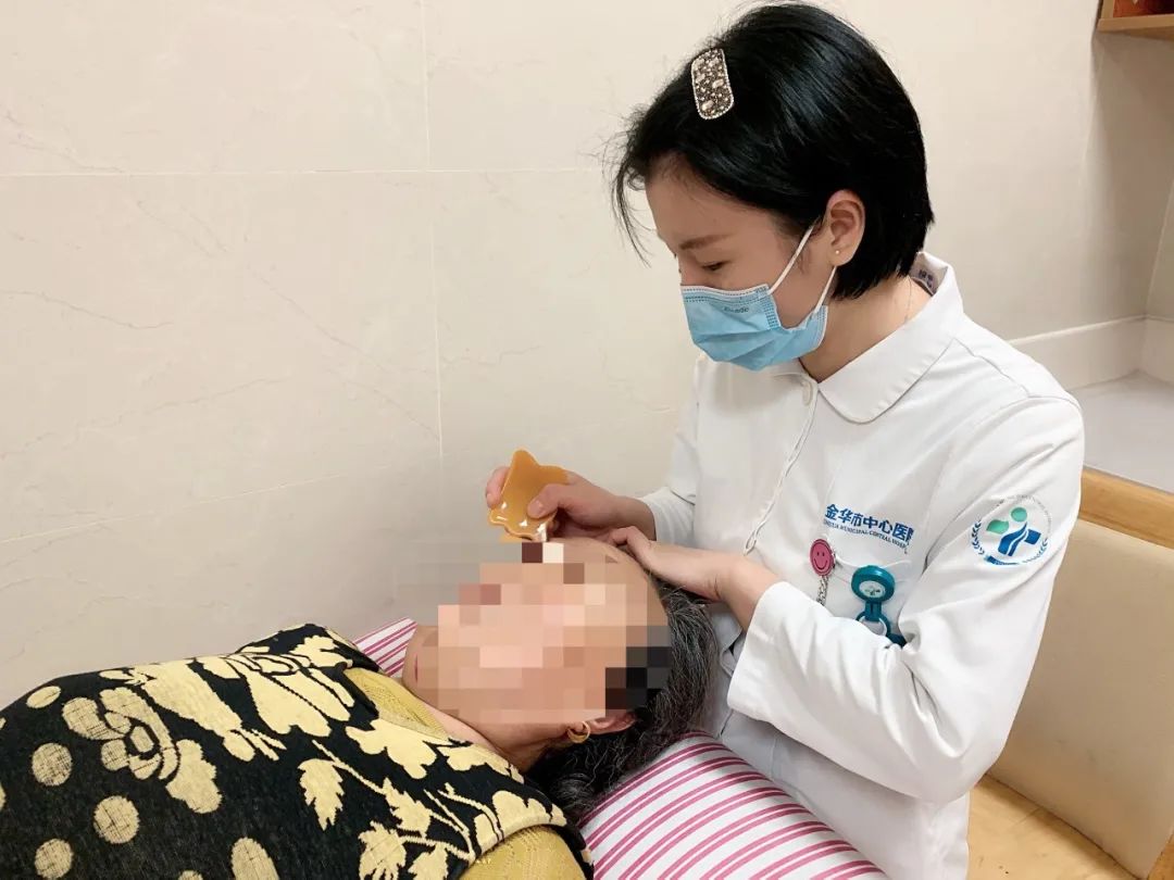 Health Education: Have You Heard of Jade Facial Gua Sha?