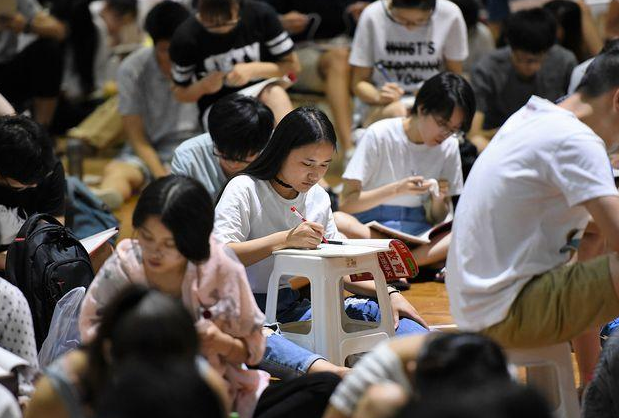 The Increasing Demand for Male Graduate Students Amidst Gender Imbalance