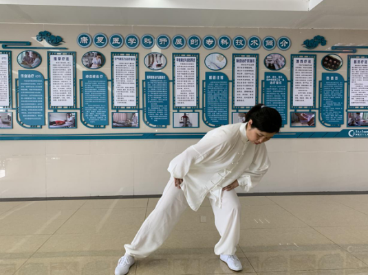 Effective Home Exercise Methods: Ba Duan Jin (Eight Pieces of Brocade)