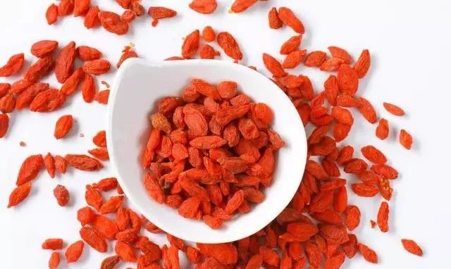 Comprehensive Guide to TCM Formulas for Qi and Blood Supplementation