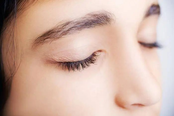 Moxibustion to Prevent the Three Evils: Achieve Clarity and Vitality with These Practices