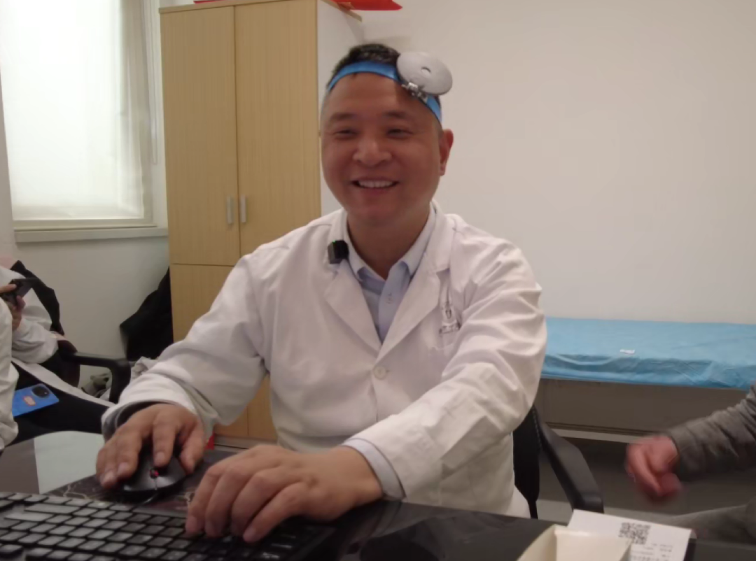 Relieving Rhinitis and Sinusitis with Traditional Chinese Medicine: A Case Study