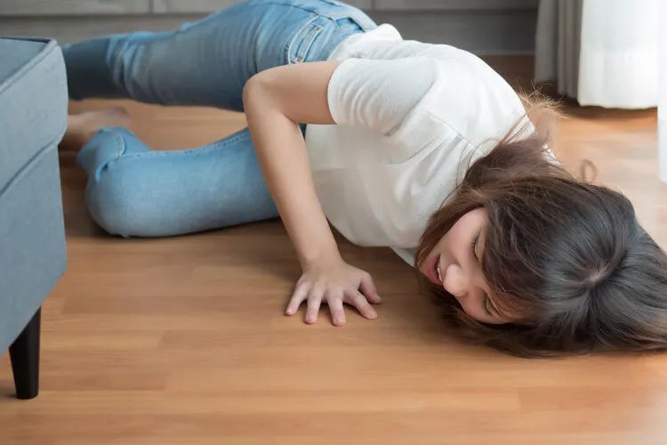 Blood Stasis: The Root of All Illness! Self-Test with This Chart and 3 TCM Methods for Regulation