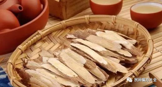 Astragalus: The First Choice for Qi Supplementation - Benefits and Precautions of Drinking Astragalus Water