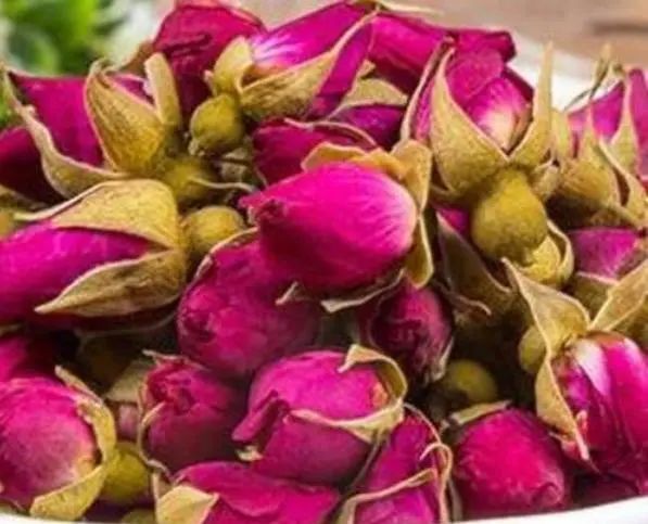 What Are the Benefits of Drinking Honeysuckle Tea? Key Points to Know to Avoid Misuse