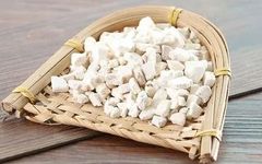 The Dual Role of Poria: Medicinal and Culinary Uses