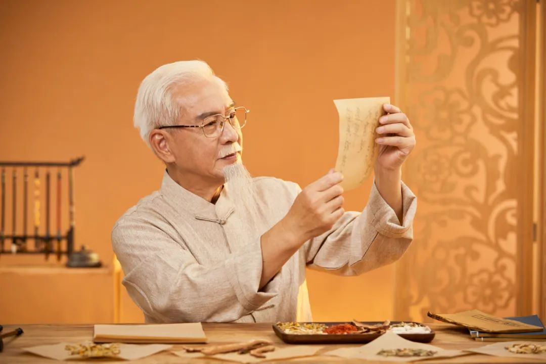 Four Types of Deficiency in Traditional Chinese Medicine: Are You Experiencing Qi Deficiency, Yang Deficiency, or Something Else?