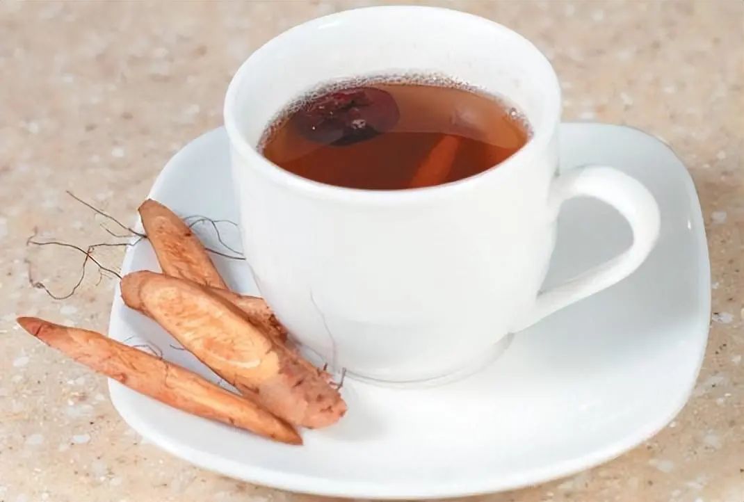The "Golden Partner" of Danshen: Regular Consumption May Promote Blood Circulation and Dissolve Thrombus