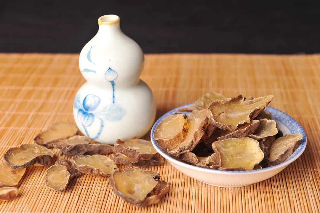Warming Yang Formula: Four Herbs to Warm the Heart, Lungs, Spleen, Liver, and Kidneys, Sweeping Away Cold from the Five Organs