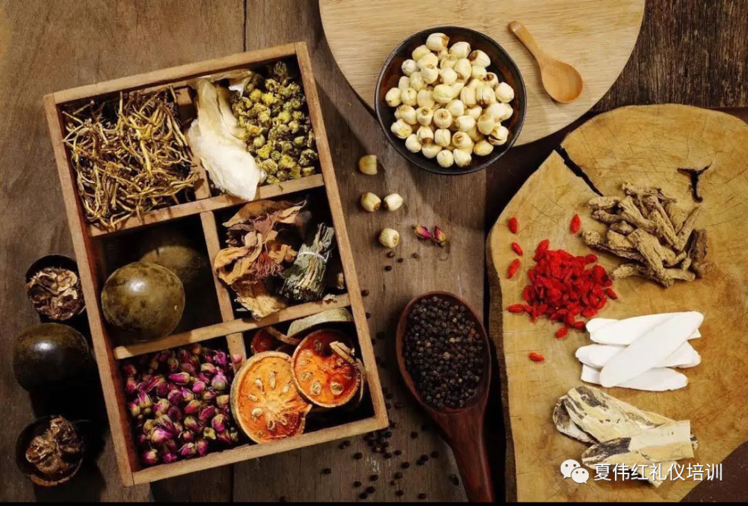 A Discussion on Ancient Medical Techniques: Bian, Acupuncture, Moxibustion, Herbs, and Daoyin