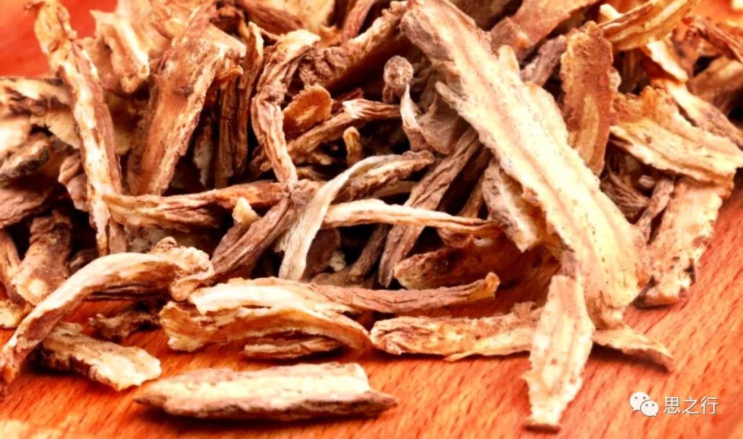 The Efficacy and Functions of Angelica Sinensis: Nourishing Blood, Activating Circulation, Strengthening the Heart, Preventing Thrombosis, Promoting Bowel Movement, and Enhancing Immunity