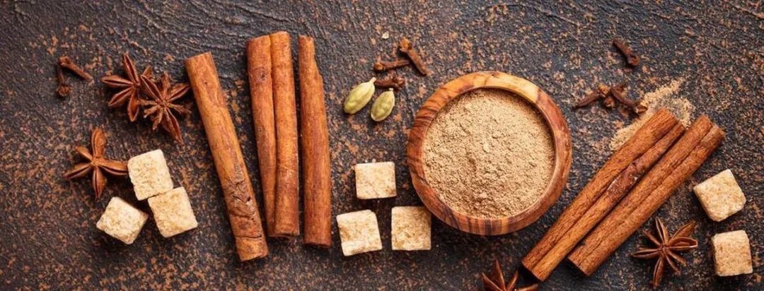 Cinnamon: Promoting Blood Circulation and Treating Heart Pain, Stomach Pain, Abdominal Pain, Lower Back Pain, and Leg Pain