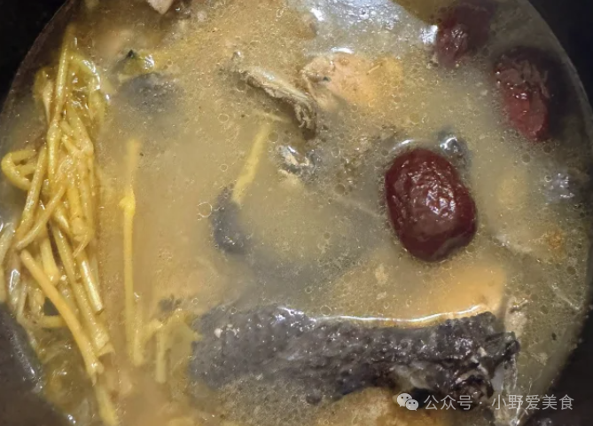 In Spring, It's Better to Eat More of This Than Meat: Clears Heat and Detoxifies, Promotes Urination