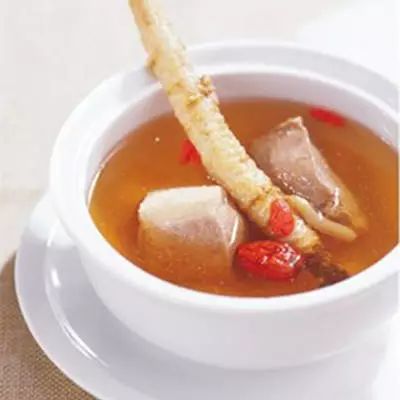 12 Nourishing Medicinal Soups: Incorporating Herbs into Your Meals for Health!