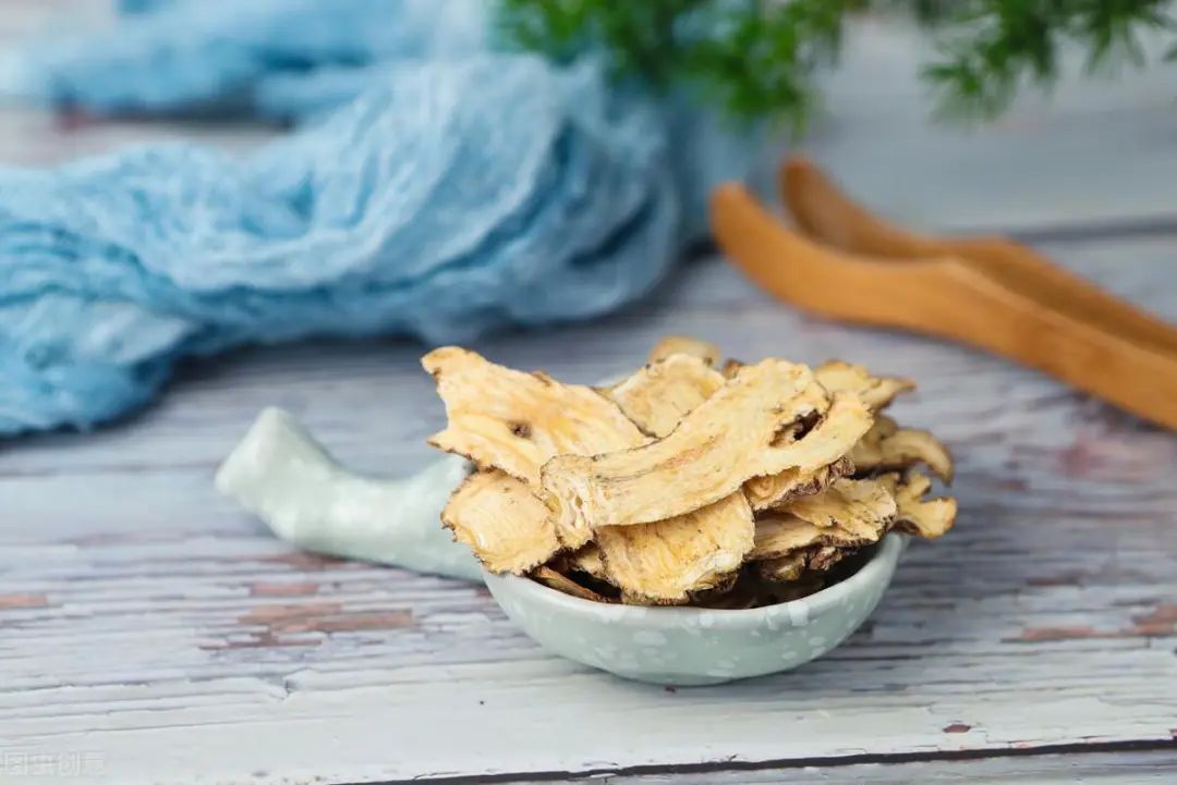 What Are the Benefits of Angelica Sinensis? What Are the Dietary Contraindications?