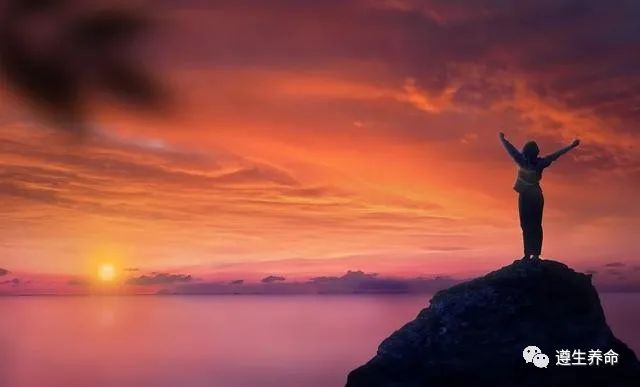 Is Qi in Qigong Material or Spiritual?