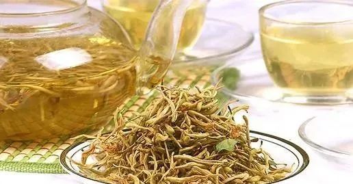 12 Herbs for Clearing Heat and Detoxification: Recommended for All Ages!