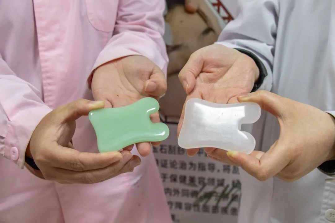 Jade Stone Gua Sha: A Gentle Push to Revitalize Skin Beauty