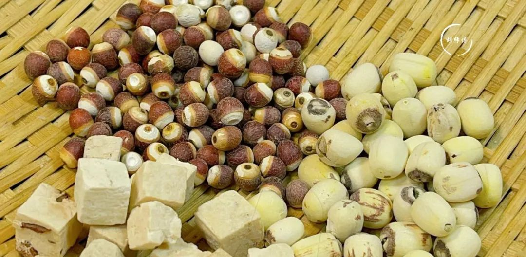 Essential Spring Health: The Heartwarming Formula of Euryale Seed, Lotus Seed, and Poria Powder - The True Path to Wellness