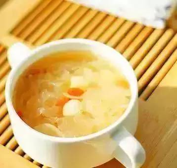 11 Dietary Remedies for Soothing Throat and Cough Relief