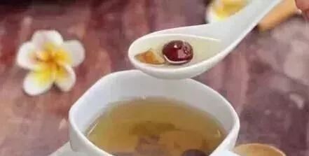 Angelica Sinensis: The 'Gynecological Holy Medicine' in Traditional Chinese Medicine for Women Aged 20-80!