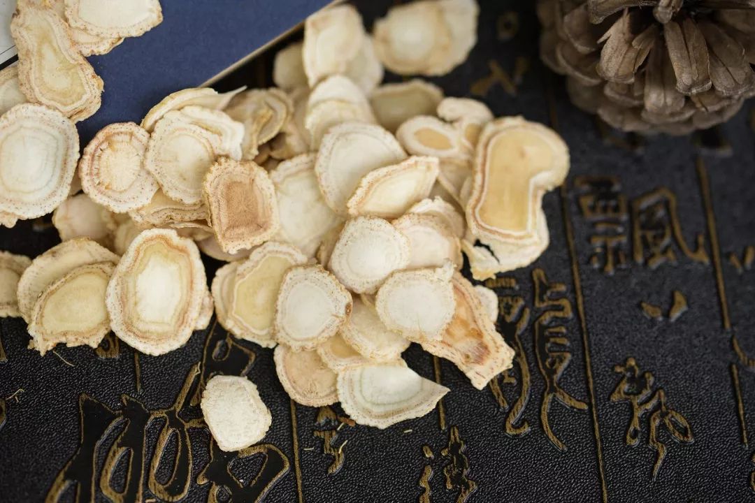 The Fastest Way to Boost Immunity: A Single Chinese Herb Can Tonify Lung Qi, Spleen Qi, and Kidney Qi!