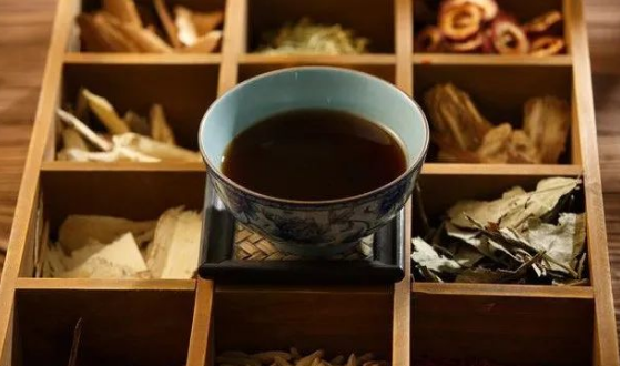 Three Essential Chinese Herbs for Qi Supplementation