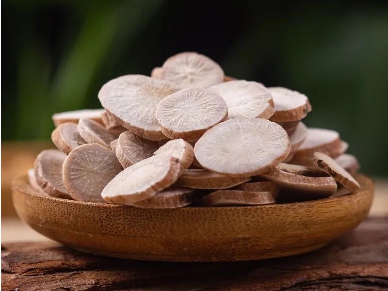 Discussion on the Analgesic Effects of Bai Shao (White Peony Root)