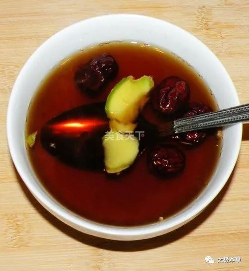 11 Medicinal Dishes to Nourish Qi and Blood with 18 Ingredients