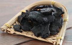 The Unique Traditional Chinese Medicine for Ophthalmology: Shudi Huang