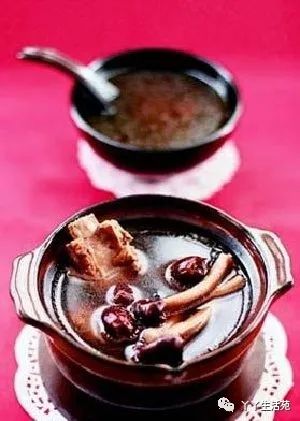 Seven Stews to Nourish Women's Qi and Blood