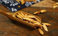 The Four Benefits of Drinking Astragalus Tea and Its Optimal Combinations with Other Herbs