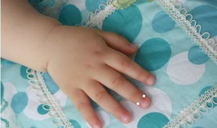 21 Pediatric Tuina Techniques to Easily Address Common Childhood Ailments!