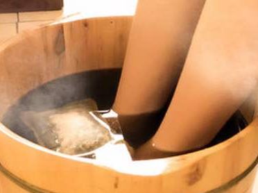 Ten Essential Tips for Daoist Health Preservation: Easy to Learn and Use for Body and Mind!