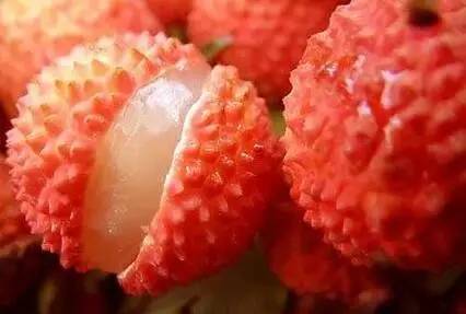 Understanding the Cold and Hot Properties of Fruits: A Comprehensive Guide