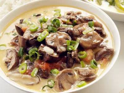 Got Dampness? 20 Recipes for Damp-Removing Soups That Nourish Yin, Tonify Qi and Blood, Support the Lungs, and Strengthen Essence, Suitable for All Ages