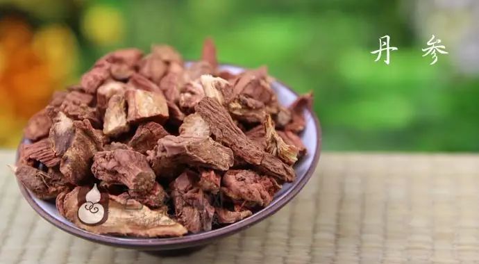 Dan Shen and Yi Mu Cao Tea: Enhanced Liver Qi Regulation Effects