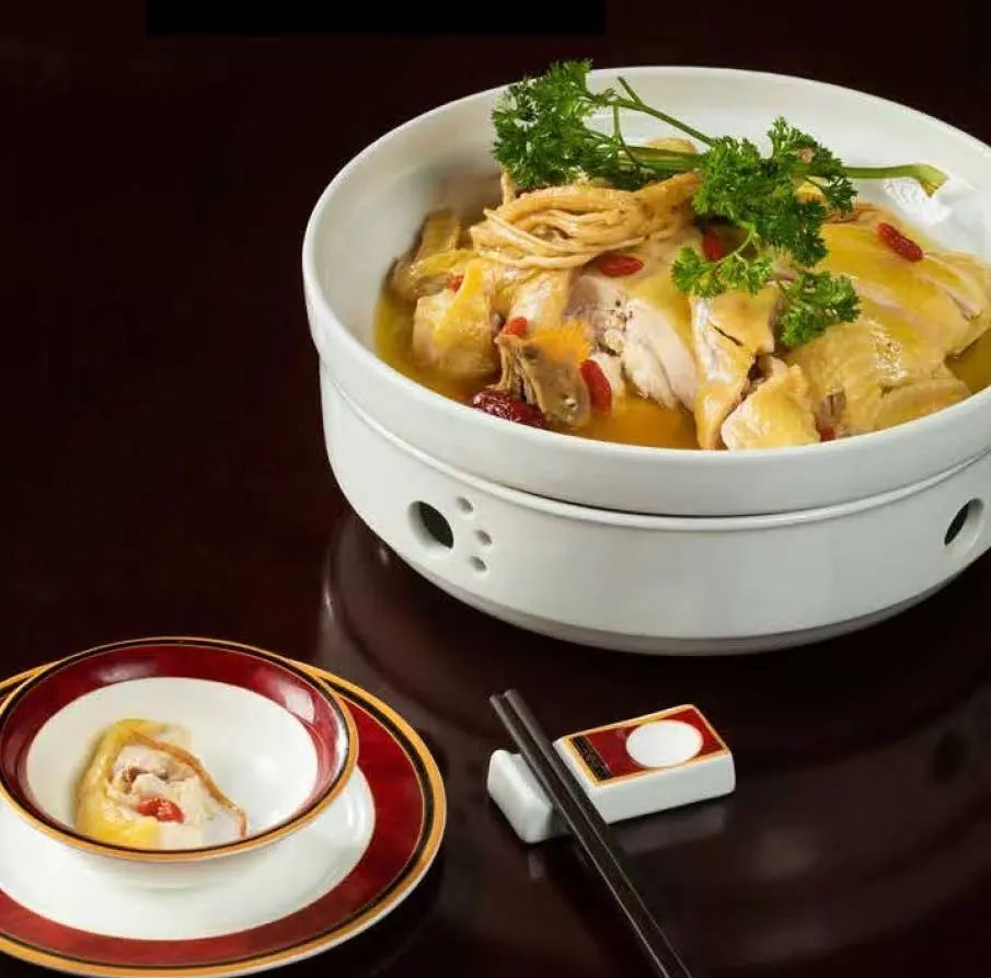 Steamed Chicken with Dang Shen (Codonopsis) for Spleen and Qi Nourishment