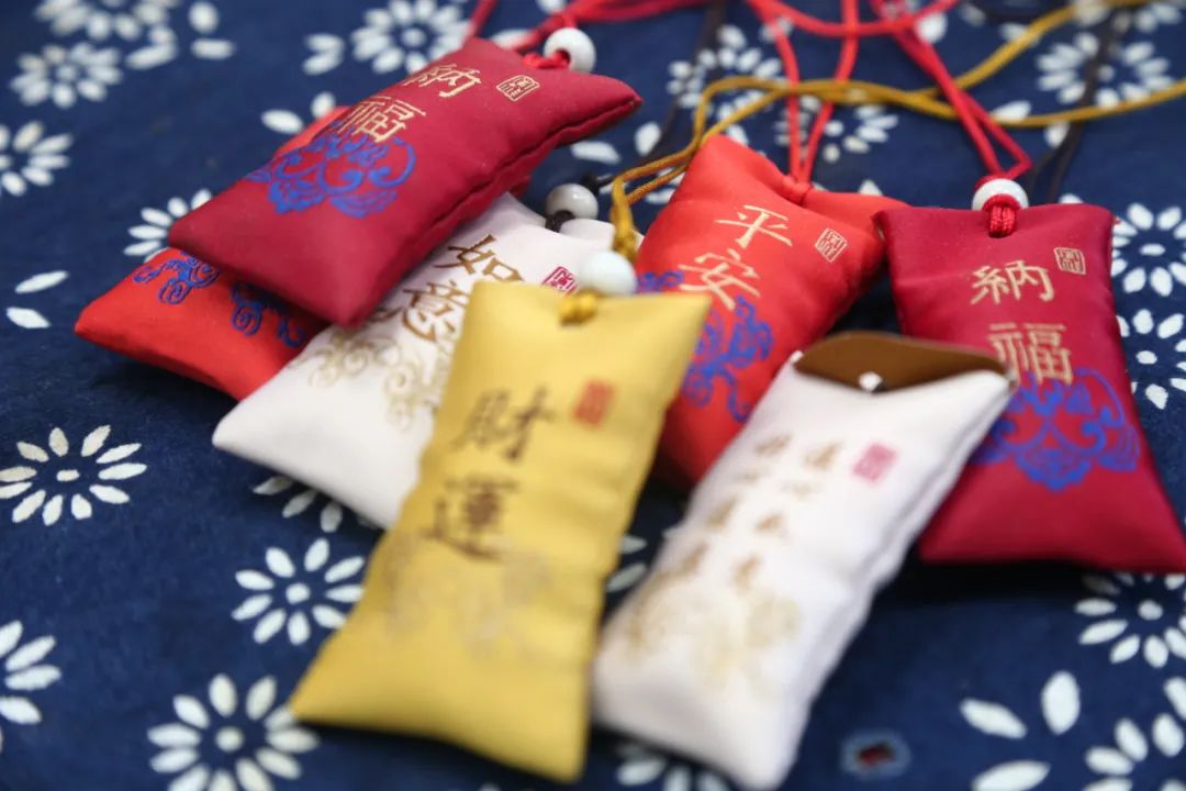 Customized Traditional Chinese Medicine: More Than Just Bitter Decoctions