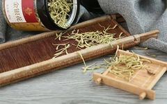 Common Chinese Herbs for Clearing Heat in Daily Life