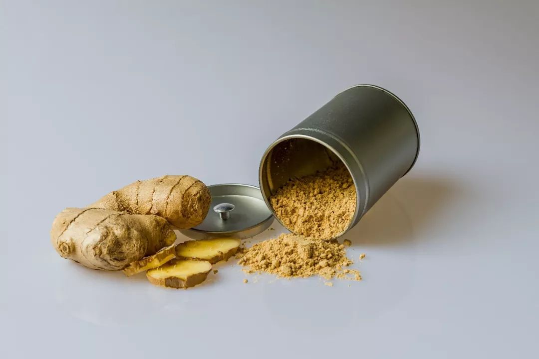 Understanding Wind-Cold and Wind-Heat Colds in Traditional Chinese Medicine