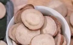 What Are the Differences Between Bai Shao and Chi Shao?