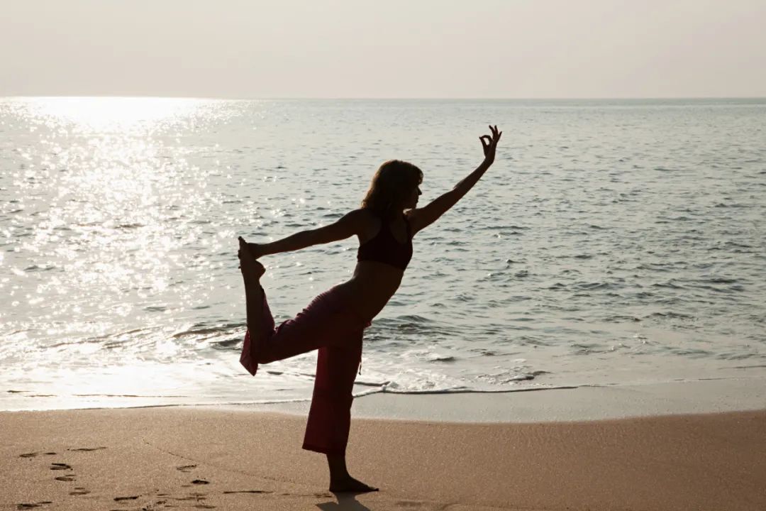 A Guide to TCM Eye Exercises for Spinal Stretching and Overall Health (Includes Video)