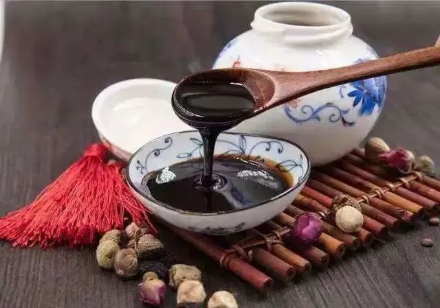 The Timeliness of Medicinal Paste for Health Maintenance
