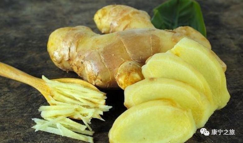 The Distinct Functions of Fresh Ginger and Dried Ginger in Traditional Chinese Medicine