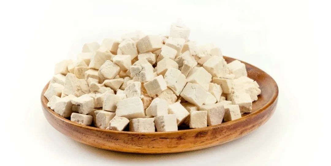 Daily Dish: Can Fu Ling (Poria) Only Expel Dampness? Exploring Modern TCM Perspectives on Fu Ling