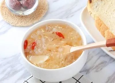 How to Maintain Health in Summer: 8 Essential Tips